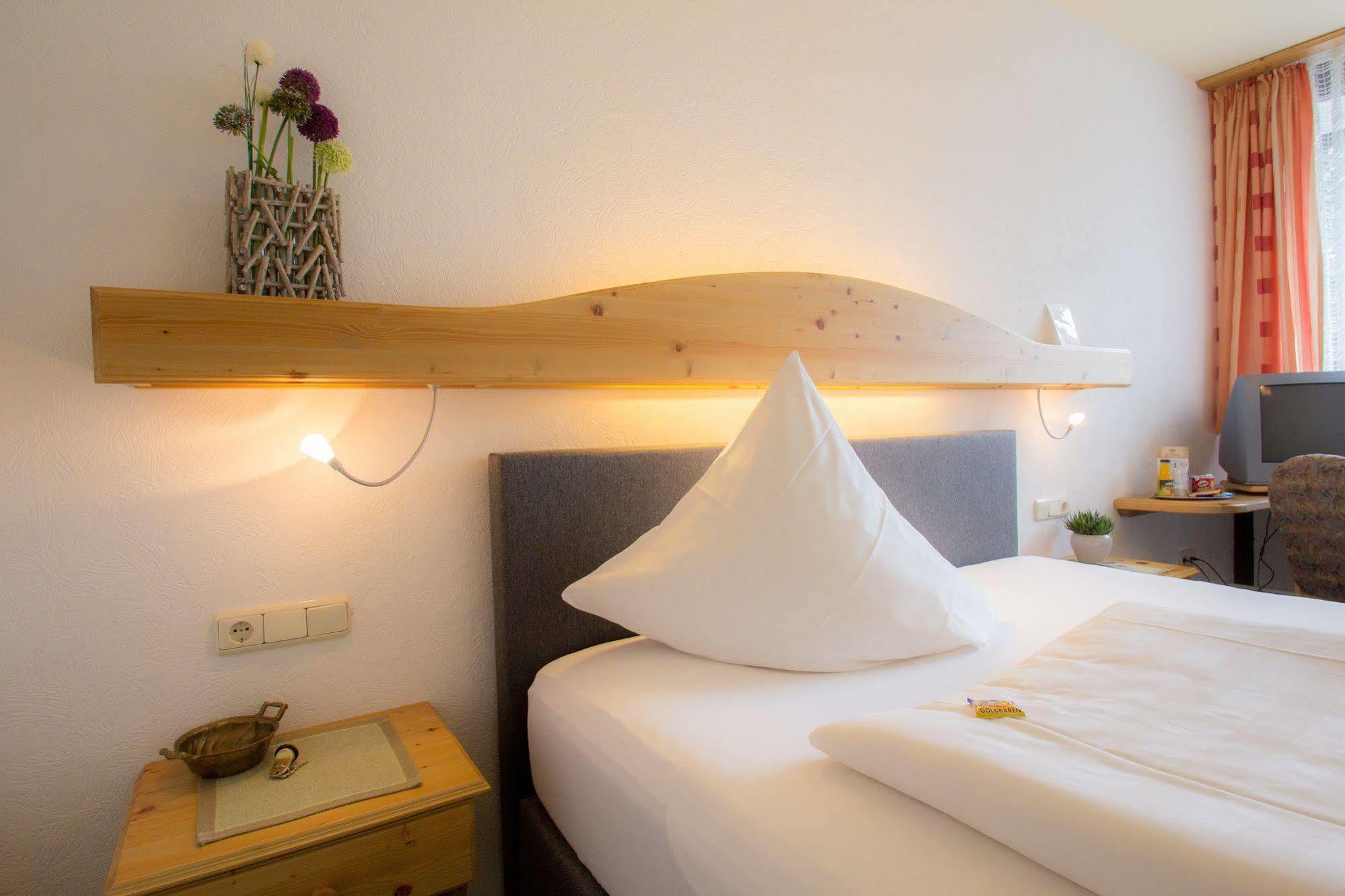 Hotel Am Lingelbach 크눌발트 외부 사진